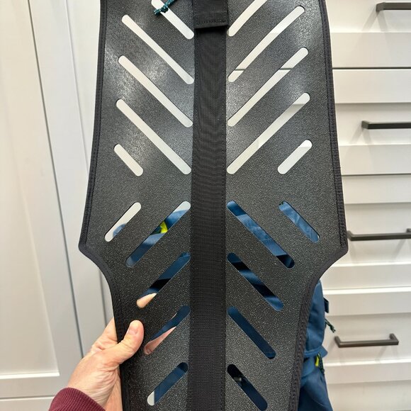 Patagonia Descensionist 40L Backpack - Picture 7 of 9